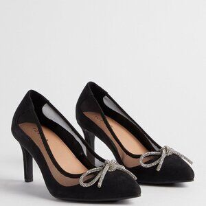 NWT Pointed Toe Mesh Pump (7WW)